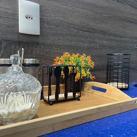 2 Qts.| 4 Hosp. | Ao Lado Do Goiania Shopping Apartamento Exterior foto